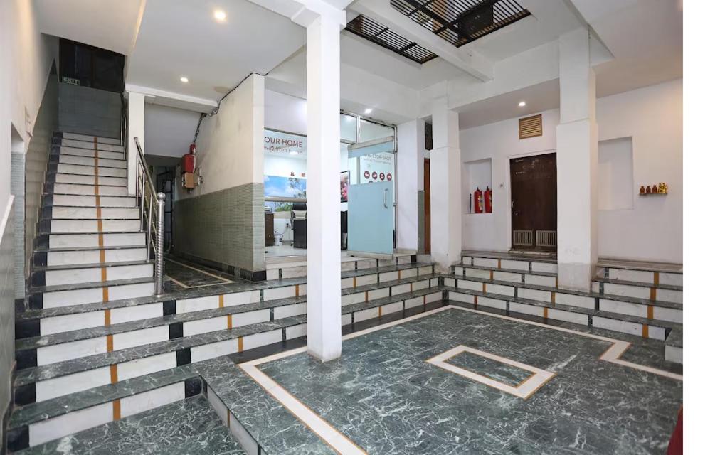 Vishal Hotel By Comfort Rooms นิวเดลี ภายนอก รูปภาพ