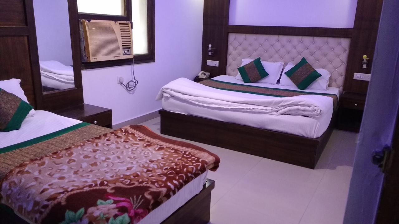 Vishal Hotel By Comfort Rooms นิวเดลี ภายนอก รูปภาพ